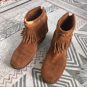 Minnetonka Moccasin Boots